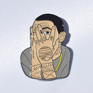 Mac Miller Hat Pin - NY Magazine Photo Swimming Circles - Hat Pin Plug Exclusive - Hip Hop Music Merch - Collectible Rap Accessory - Gift