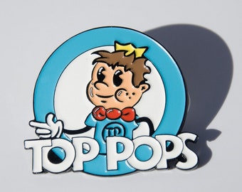 YouTuber Top Pops Enamel Hat Pin - Classic Mickey Limited Edition Pin - Collectible Accessory For Hats, Backpacks, Lanyards, and Pinboards