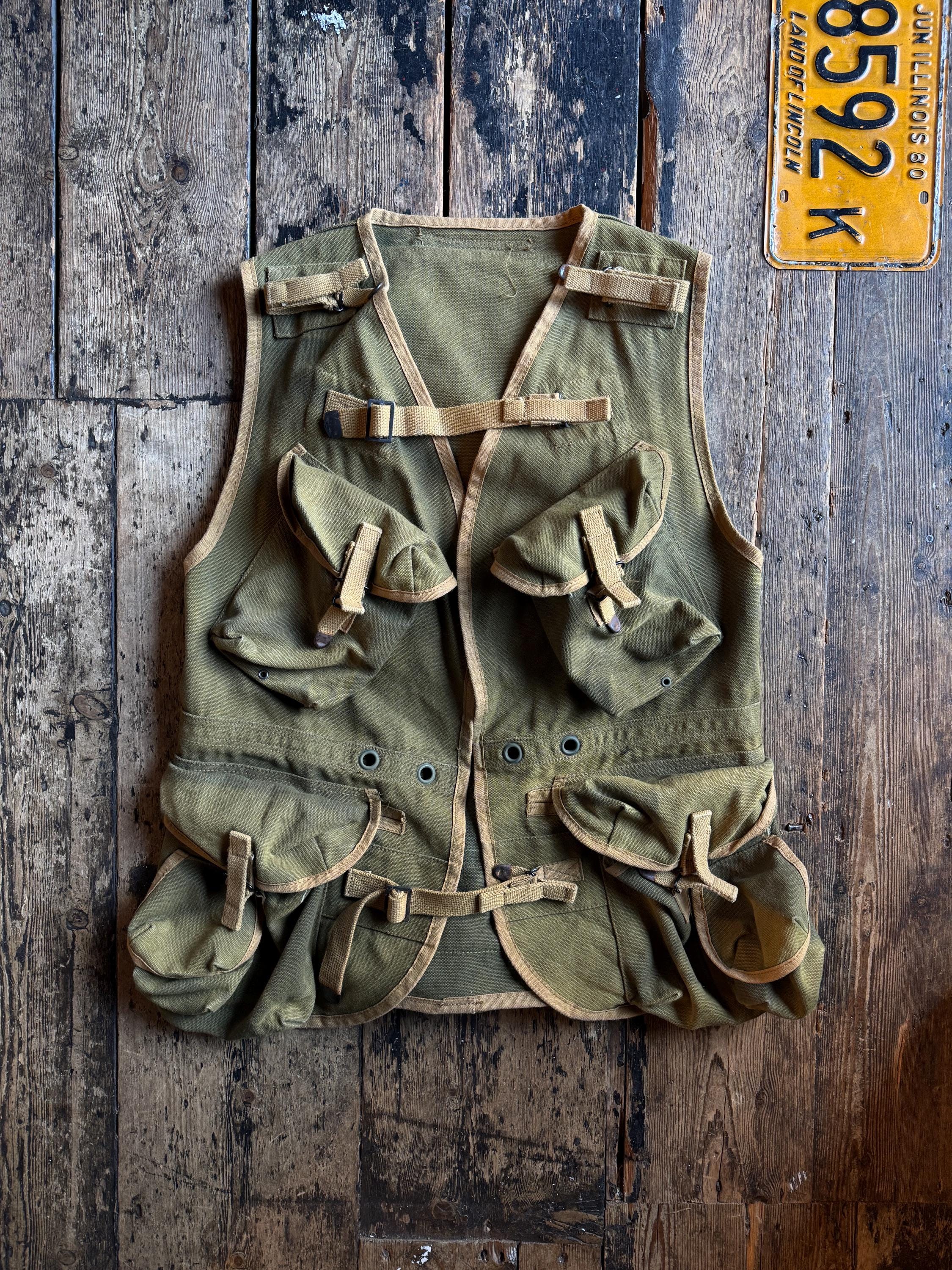 Vintage USN WW2 D-day Military Assault Tactical Ammo Vest