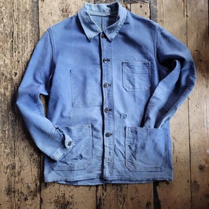 Vintage French Workwear Sun faded Moleskin Chore Jacket, Size Medium.