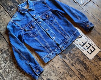 Vintage Rare 1960s Levi's Type 3 Big E Indigo Trucker Jacket Vintage Rare 1960s Levi's Type 3 Big E Indigo Trucker Jacket