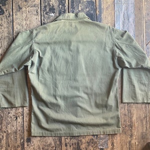Vintage seltenes 1950er USMC P53 HBT Shirt, 13 Sternknöpfe, weich und verblasst, Medium Bild 9