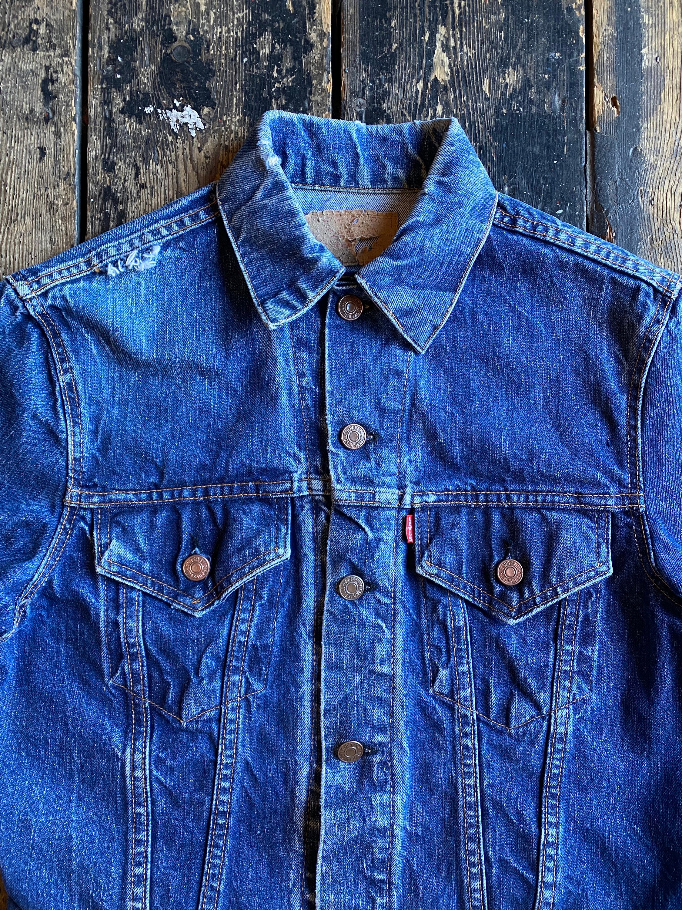 Vintage Rare 1960s Levi's Type 3 Big E Indigo Trucker Jacket Vintage Rare 1960s Levi's Type 3 Big E Indigo Trucker Jacket