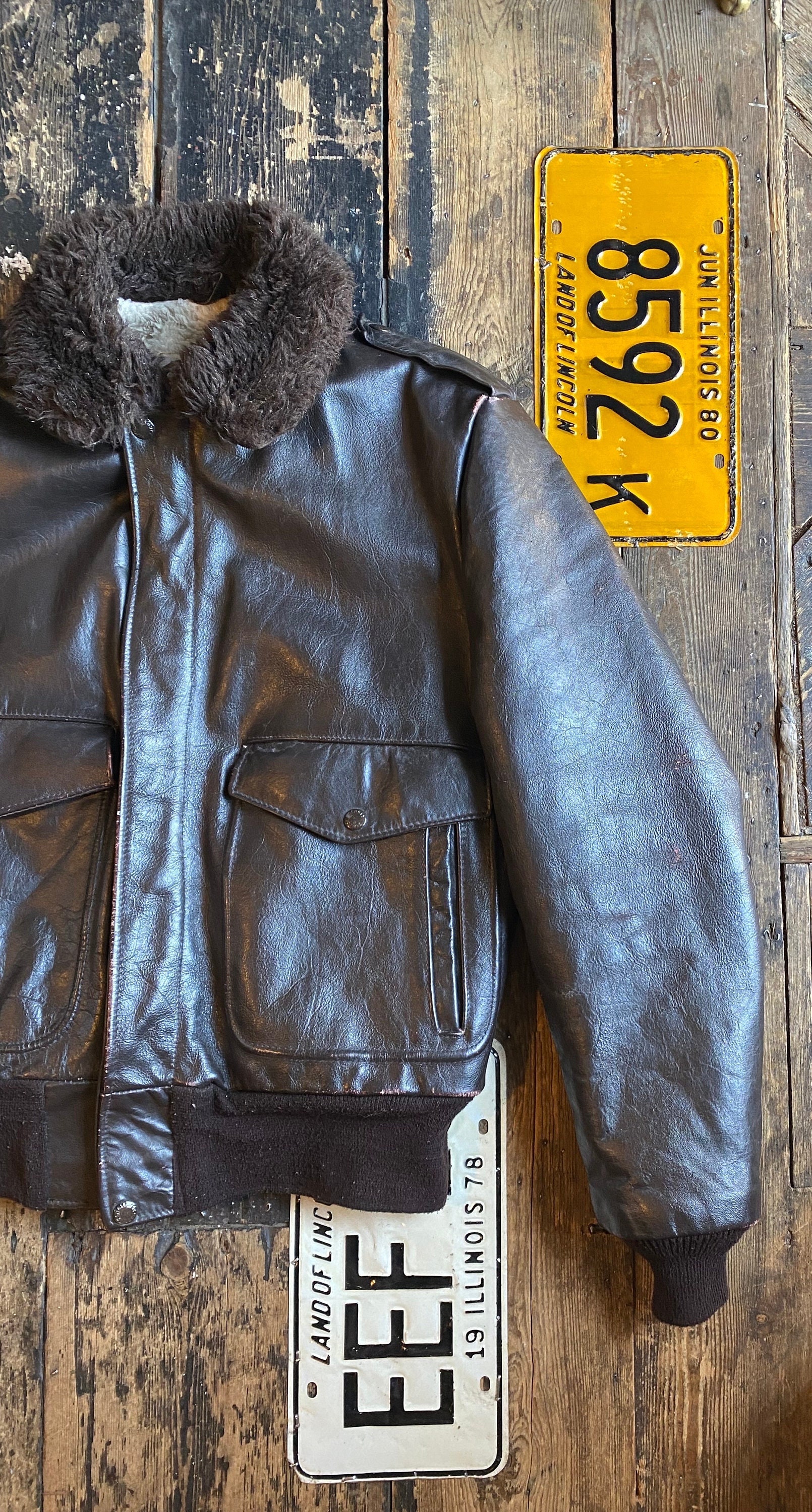 Blouson Aviateur (Flight Jacket) SCHOTT SPORTSWEAR Années 80 En Cuir Marron - Taille 50US/58FR - Made In USA - Occasion Très Bon état