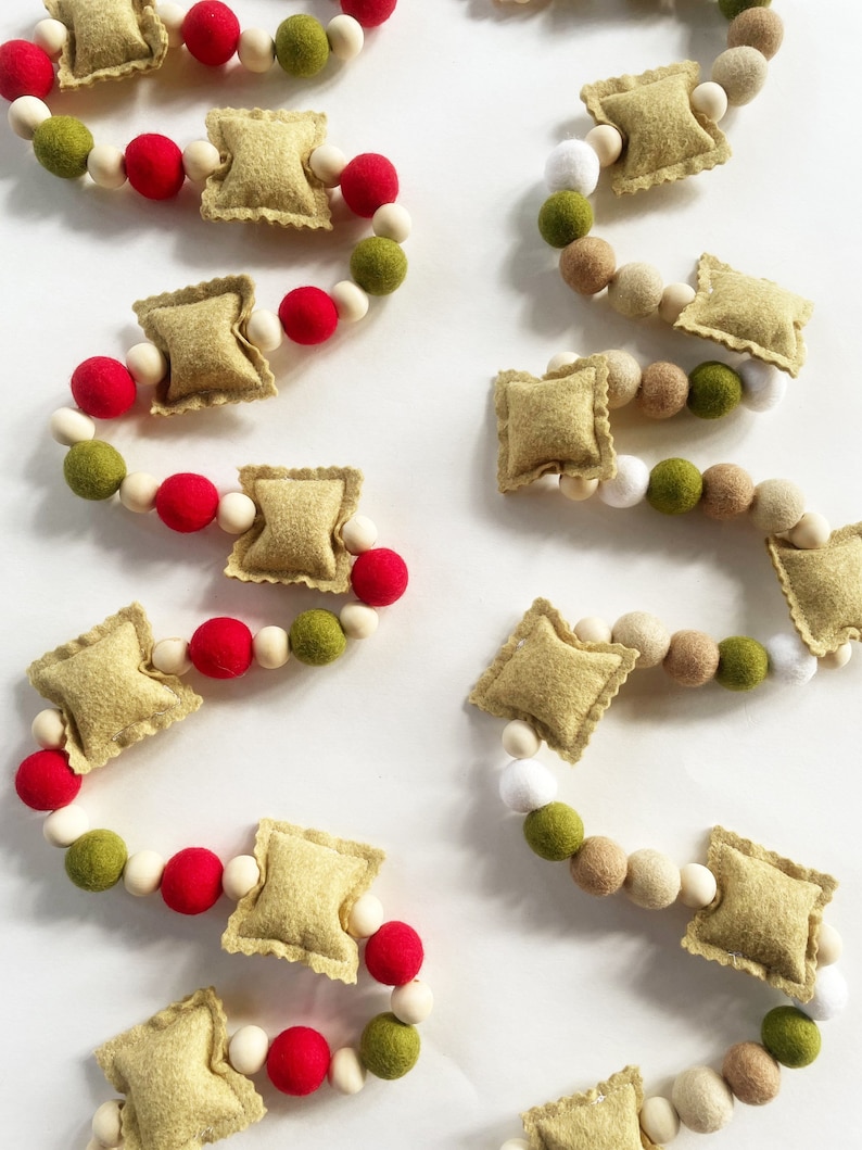 Toasted Ravioli Garland, Felt Christmas Garland Red/white/green, St ...
