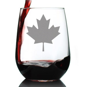 Canada Maple Leaf Stemless Wine Glass - Canadian Flag Gifts and Decor for Women and Men - Large 17 Oz Glasses