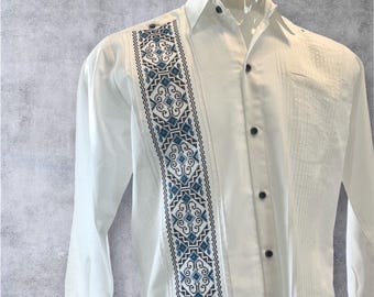Camisa Guayabera Clásica Blanca con Bordado Azul para Hombre Camisa Mexicana de Manga Larga para Hombre Bordada Diferentes Tallas