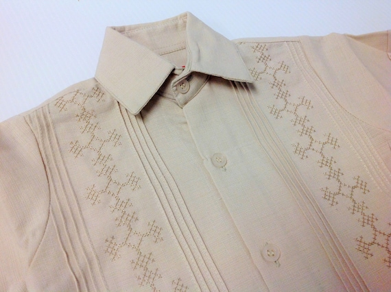 Mexican Beige Linen Guayabera Short Sleeve Different Sizes Shirt