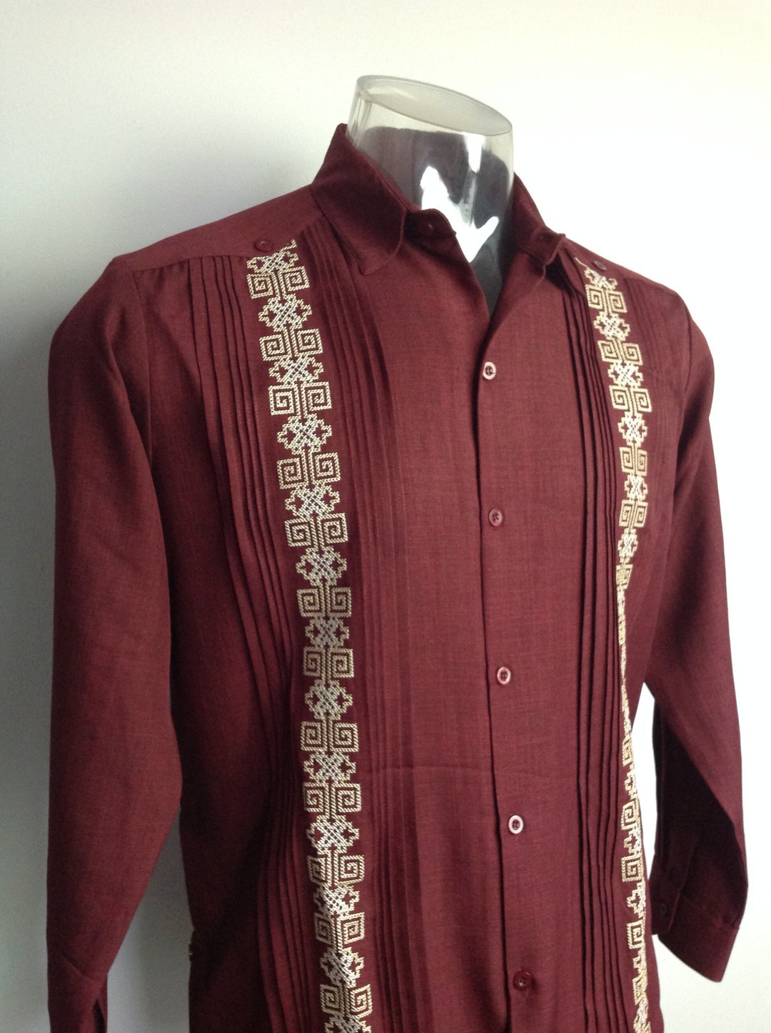 Classic Guayabera Wine Color Men Shirt Long Sleeve Mexican Men's Shirt