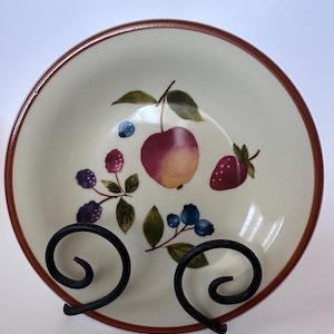 Longaberger Pottery Fruit Medley Salad Plate | 8" Ceramic Berry Luncheon Plate | Farmhouse Kitchen Replacement China