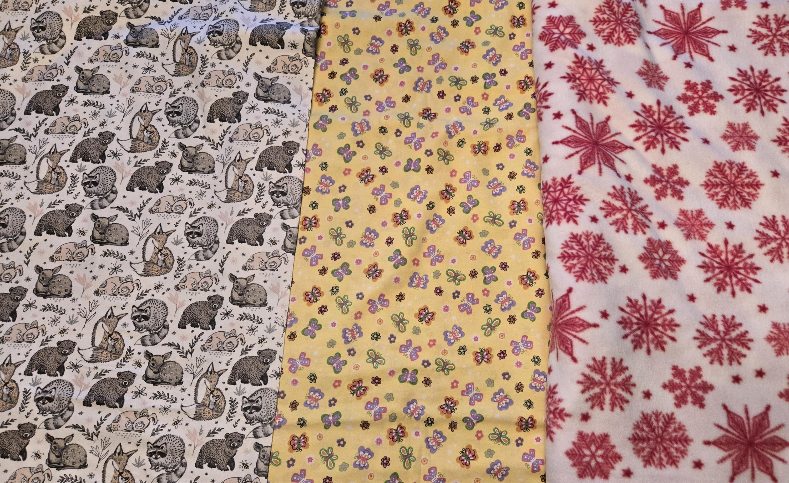 Stunning Thick Guinea Pig Fleece Sheeting image