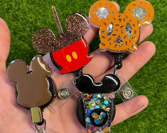 Mouse Park Snacks Badge Reels