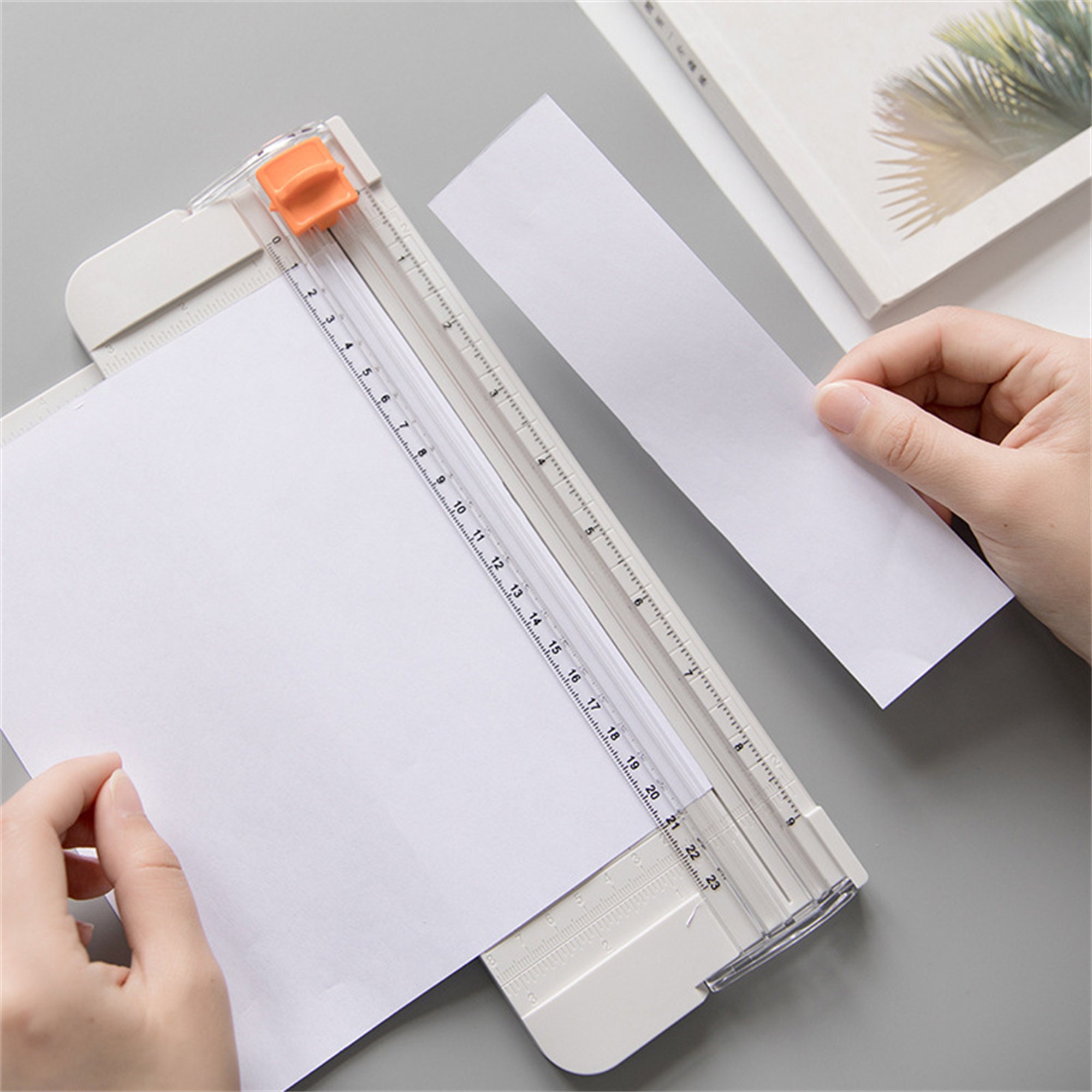 Paper Cutter Mini Paper Trimmer Guillotine Cutter 6 Inch (155mm) Grid Line  Panel Scale Paper Cutter for Craft Paper Photos Cards Scrapbooking Office