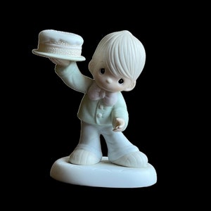 Vintage Precious Moments Enesco 1986 Happy Birthday Figurine &quot;This is the Day Which the Lord Has Made&quot; #12157 - No Box