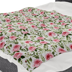 Pink Flowers Fleece Throw Blanket, Floral White Velveteen Soft Plush Fluffy Cozy Warm Adult Kids Small Large Sofa Decor Gift