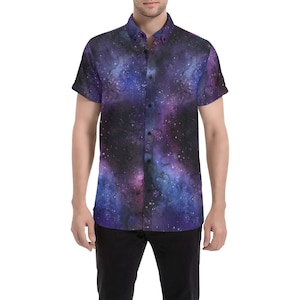 Galaxy Kurzarm Männer Button-Down-Hemd, lila Weltraum Universum Astronomie Print Casual zugeknöpft Sommer Kragen Kleid Plus Size
