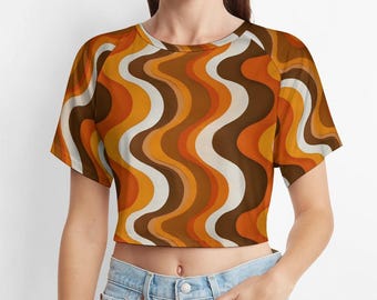 Retro Wavy Stripes Crop Top Tshirt, Brown Orange 70s Belly Tee Women Ladies Adult Cute Aesthetic Graphic Crewneck Festival Y2K Cropped Shirt