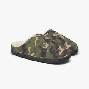 RARE The Bradford Exchange U.S. Army Moc‎ Toe Slippers Men\'s Size 11 Camouflage Army Pride Mens Faux Suede Slip-On Shoes Featuring An  main image 3
