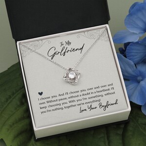 Regalo de novia de novio, collar colgante de nudo de amor Joyería de sus parejas Aniversario 14K Oro blanco San Valentín Cumpleaños