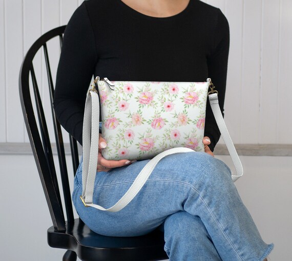 [JILLSTUART]★ROSELLA CHILLING PATTERN FLAP TYPE CROSS BAG S JILLSTUART]☆ROSELLA CHILLING PATTERN FLAP TYPE CROSS BAG S