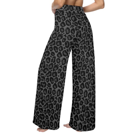 Black Grey Leopard Women Wide Leg Pants Pockets, Cheetah Animal