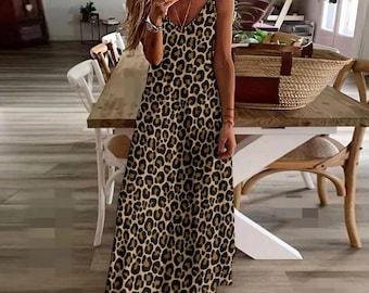 Abito leopardato da donna | Italia