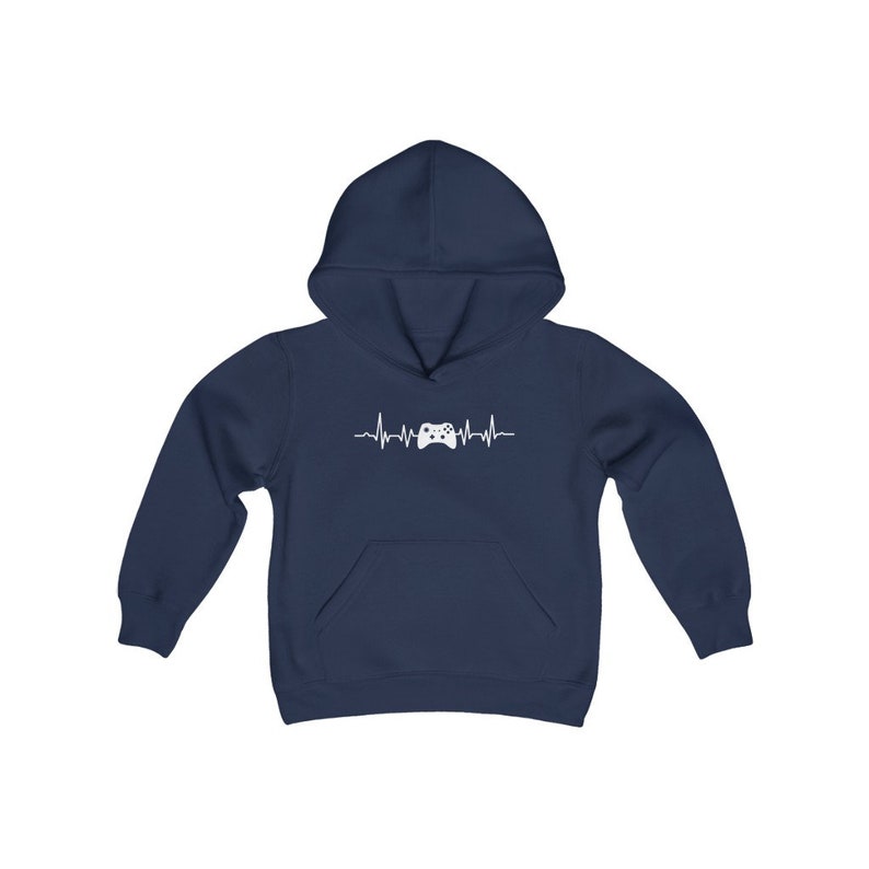 Op de afbeelding: Een marineblauw hoodie met een witte afbeelding van een videogamecontroller in een hartslag.