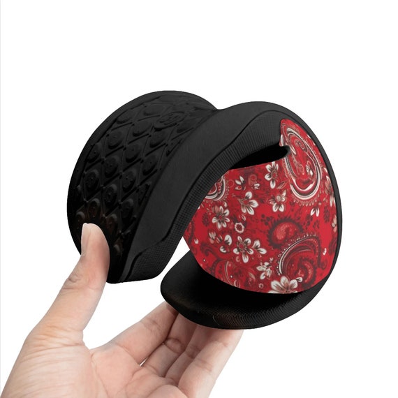 Red Paisley Men Slides Sandals, Bandana Designer Shower  display picture 2
