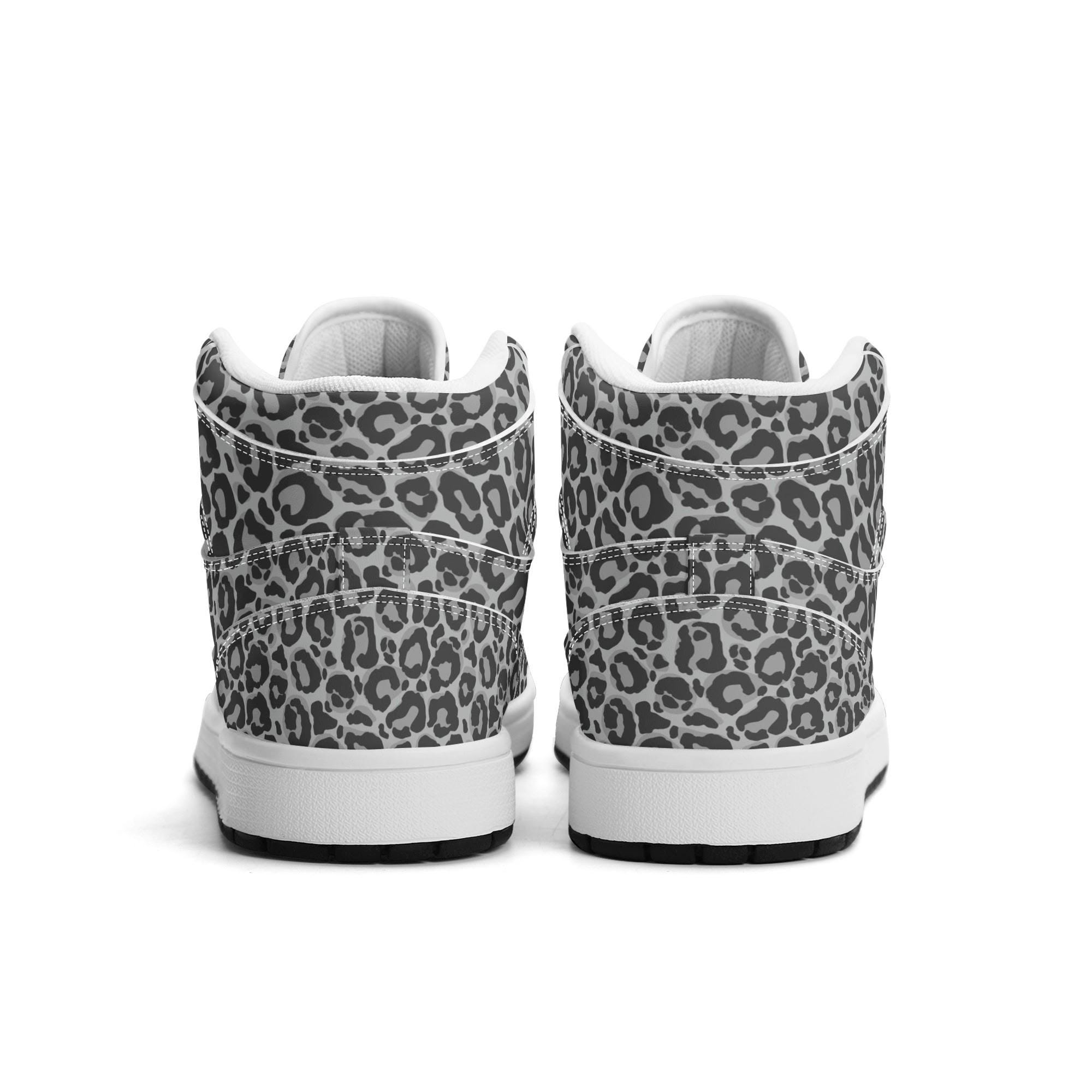 Men\'s Cheetah Athletic High-Top Sneakers in‎ White with Gray Accents ~ Size 8 White Servis Cheetah High Top Sneakers – Americana Pipedream  main image 4