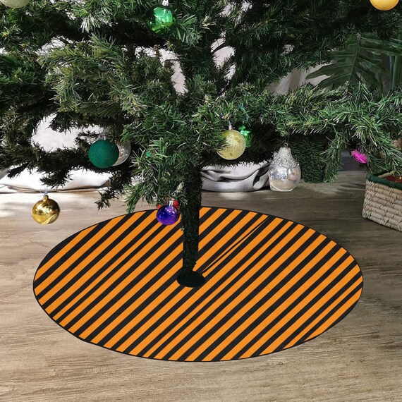 Halloween tree skirt deals