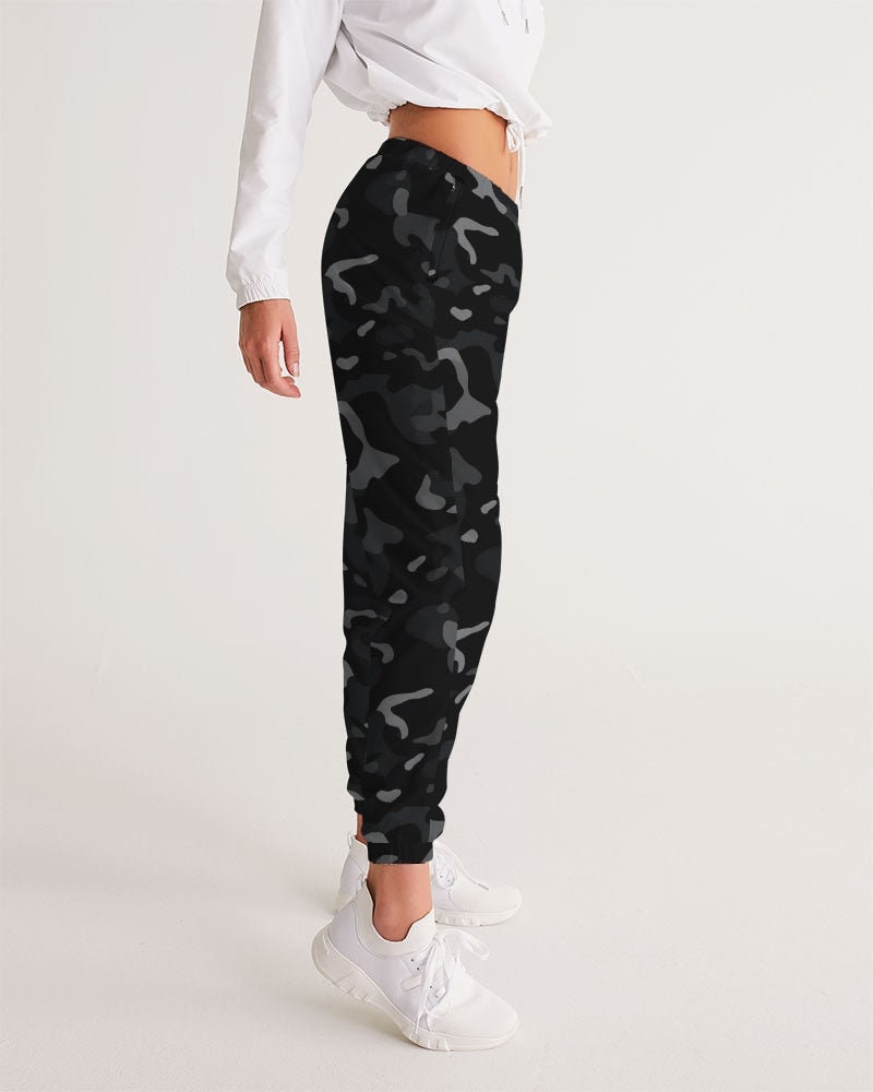 nike camo womens joggers