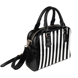 Schwarz-weiß gestreifte Geldbörse Handtasche, Nadelstreifen Streifen Vertikaler Druck Kleine Mini Schultertasche Vegan Leder Damen Designer Crossbody Bild 2