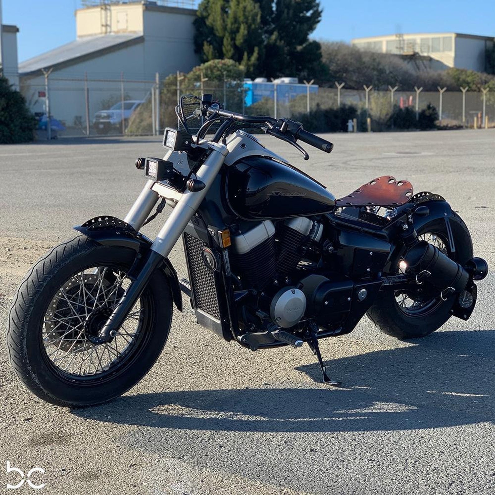 Honda Shadow VT750 shaft Rear Fender Strut Kit Fender Curved Fender
