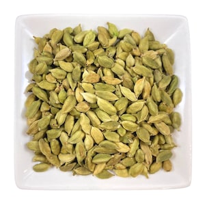 オーガニックカルダモンポッドグリーン（Elettaria cardamomum） - 新鮮なバッチ - 米国内送料無料
