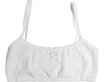 The Cloud Bralette - handgemaakt, MTO, ethisch, milieuvriendelijk, beha, onderkleding, vintage geïnspireerd, pointelle, katoen, flirt, bloemen