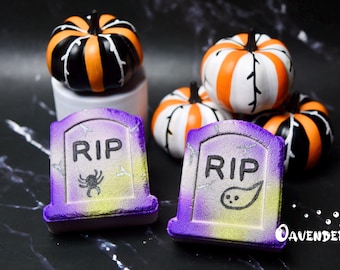 RIP Bath Bomb - Ghost Bath Bomb - Tombstone Bath Bomb - Goth Bath Bomb - Spider Bath Bomb - Horror Bath Bomb - Spooky Bath Bomb