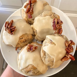 Giant Maple Pecan Cookie Recipe/Gourmet Cookie Recipe/Cookie/Desserts/Recipes zdjęcie 3