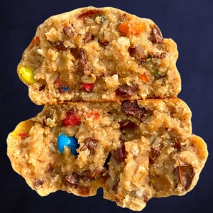 Giant Monster Cookies/Peanut Butter, Oats, M&M, Chocolate Chips/Gourmet Cookie Recipes/Giant Cookie Recipe/Dessert