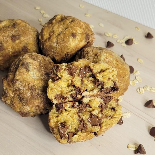 Oatmeal Cinna-Chip Recipe/The Hybrid Cookie/Giant Cookies/Gourmet Cookie Recipe/Oatmeal Cookie/Dessert