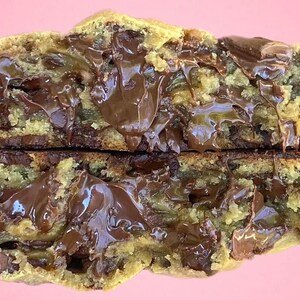 Chocolate Chip Chunk Cookie Rezept/Brezel mit Schokoladenüberzug/Schwarz & Weiß Keks/Gourmet gefüllte Kekse/Riesige Kekse/Desserts Bild 9