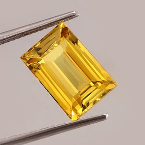 AAA Flawless Ceylon Yellow Sapphire Loose Emerald Cut Gemstone, Excellent Quality Sapphire Jewellery & Fine Ring Making Gemstone Cut 11x8 MM