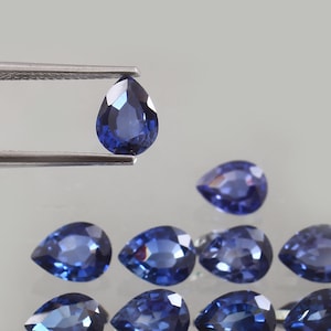 AAA Ceylon Blue Sapphire Pear Cut Gemstone: 8x5mm Loose Stone