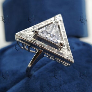 Vintage 2.17 Carat Triangular Step-Cut Diamond Engagement Ring In 925 Sterling Silver Cocktail Ring Big Triangle Ring Estate Art Deco Ring