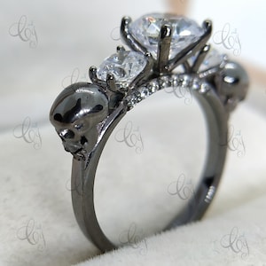 Unique Gothic Skull Ring, 1.80 Ct White Round Cut Moissanite Engagement Ring, Two Skull Ring, Diamond Gothic Ring, Three Stone Skull Ring