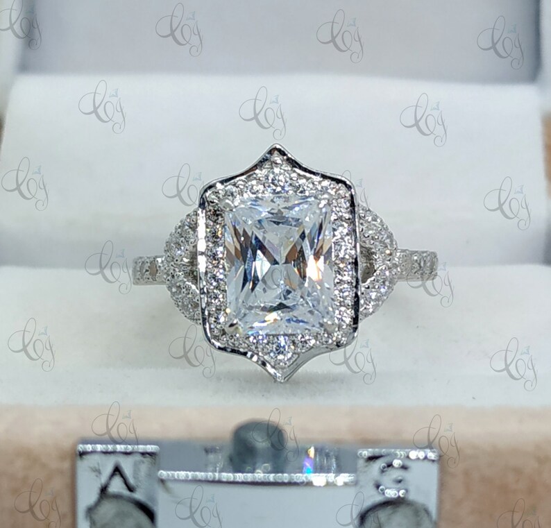 3.20 Carat Radiant Brilliant Cut Solitaire Antique Art Deco Engagement Ring In 925 Sterling Silver For Womens Halo Wedding Ring