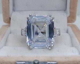 Awesome 75 Ct Large Emerald Three Stone Cocktail Party Ring 925 Sterling Silver For Women - Luxury Ring - Engagement Ring - Wedding Ring
