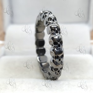 Skull Wedding Ring, Skull Wedding Band, Cool Skull Ring, Eternity Skull Ring, Gothic Wedding Band, Skull Wedding Anniversary Band for Women