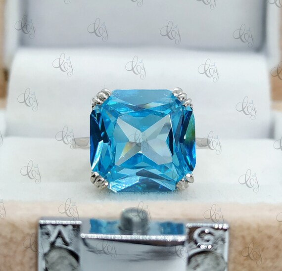 13 Carat Large Aquamarine Cushion Cut Art Deco Engagement Cocktail 
