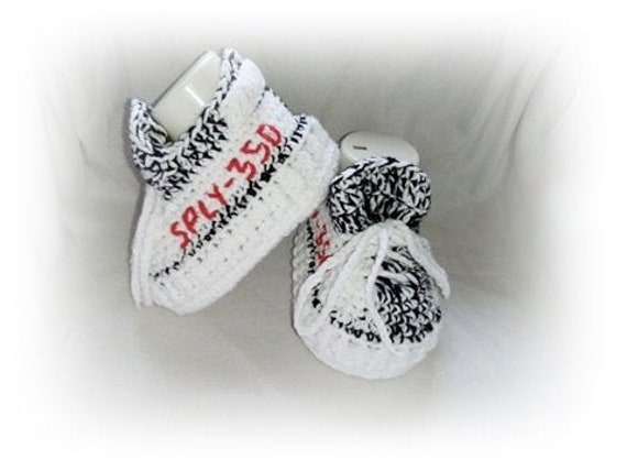 baby yeezy knitted