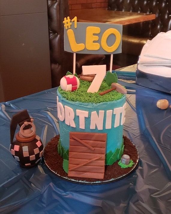 Byba Fortnite Llama Fondant Cake Topper